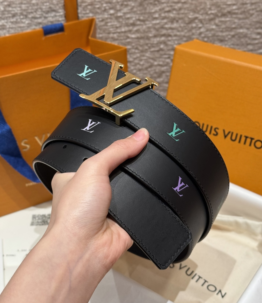 루이비통 이니셜 블루종 40mm 리버시블 벨트 상세 이미지 2