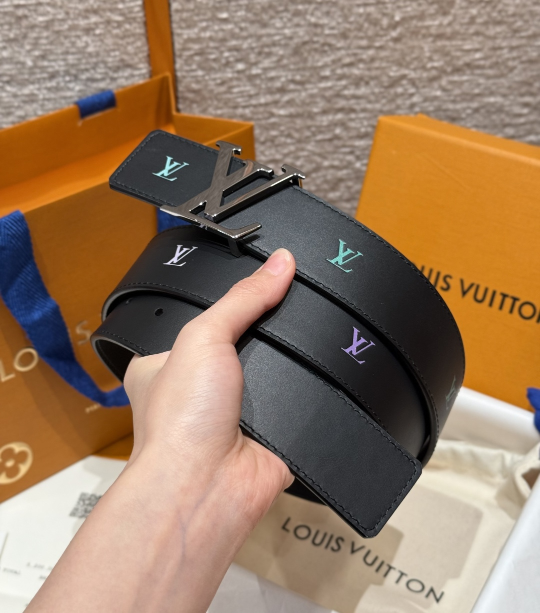 루이비통 이니셜 블루종 40mm 리버시블 벨트 상세 이미지 2