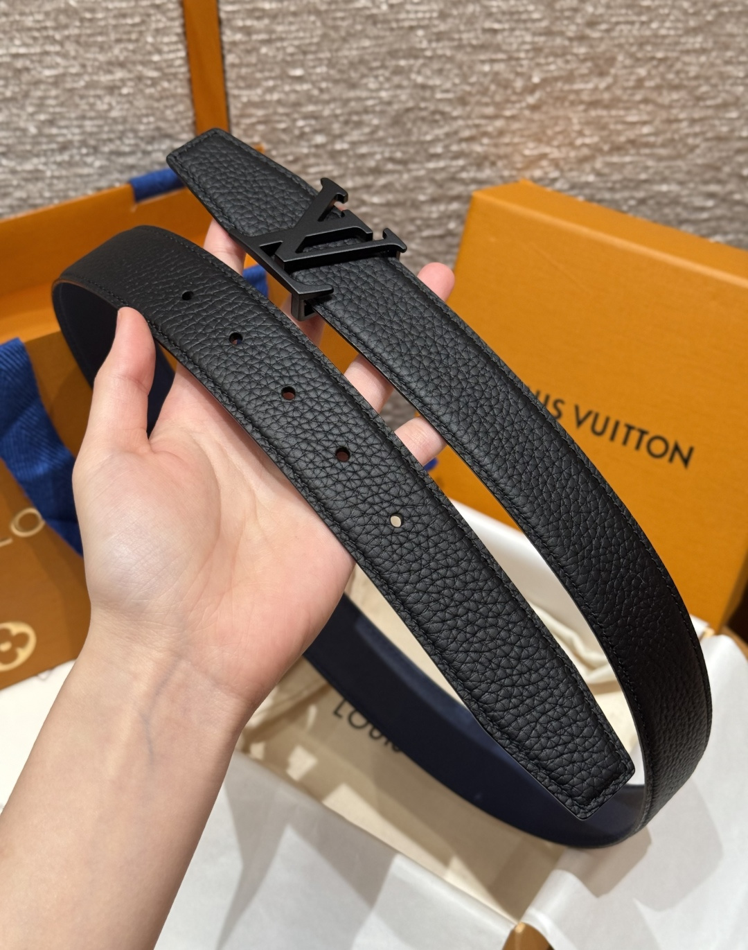 루이비통 헤리티지 35mm 리버시블 벨트 상세 이미지 6