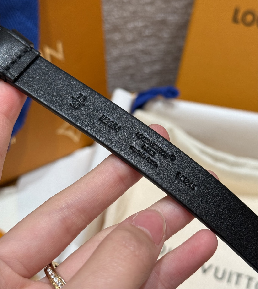 루이비통 JD300 서클 블라썸 16mm 벨트 상세 이미지 8