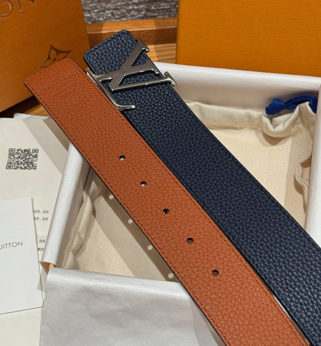 루이비통 JD350 타우릴론 리버시블 40mm 벨트 상세 이미지 6