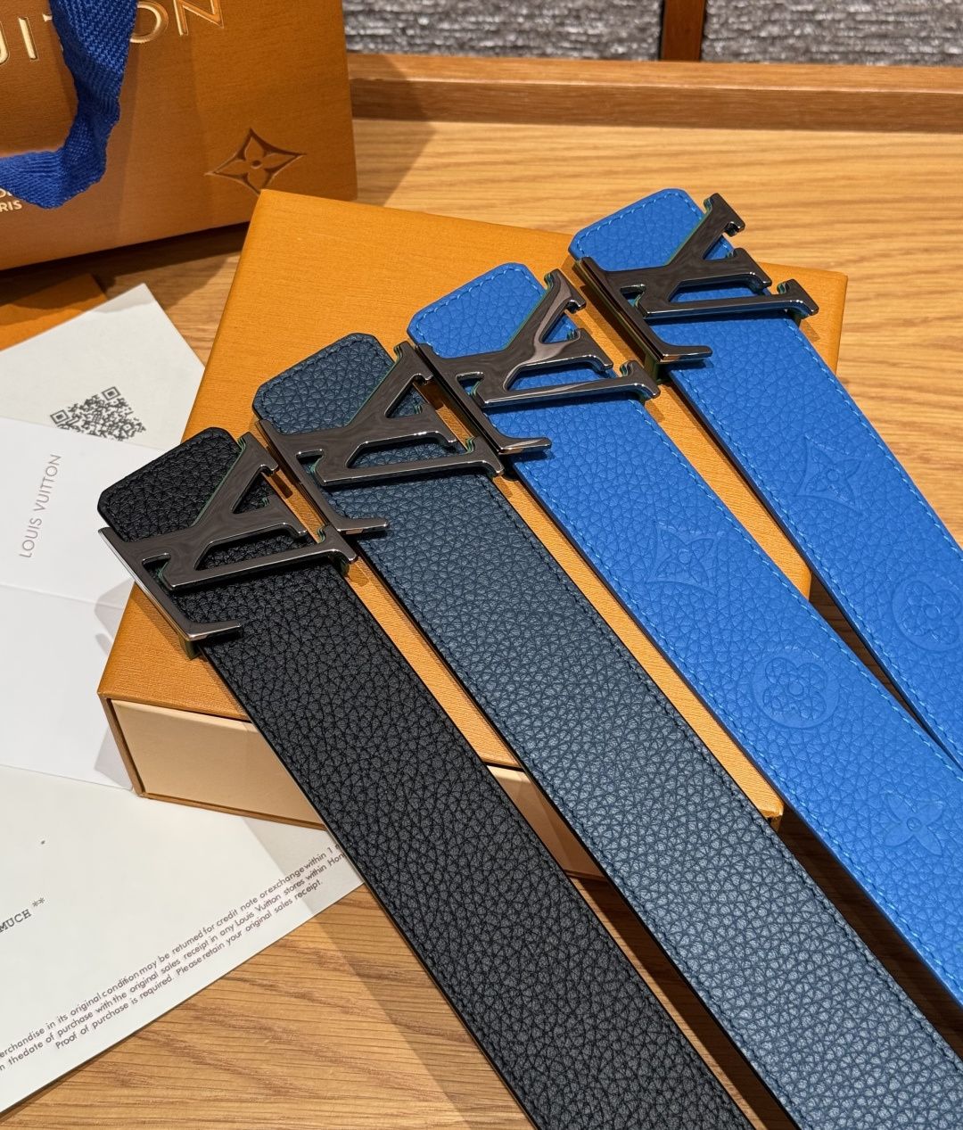 루이비통 타우리로브 40mm 리버서블 벨트 상세 이미지 3