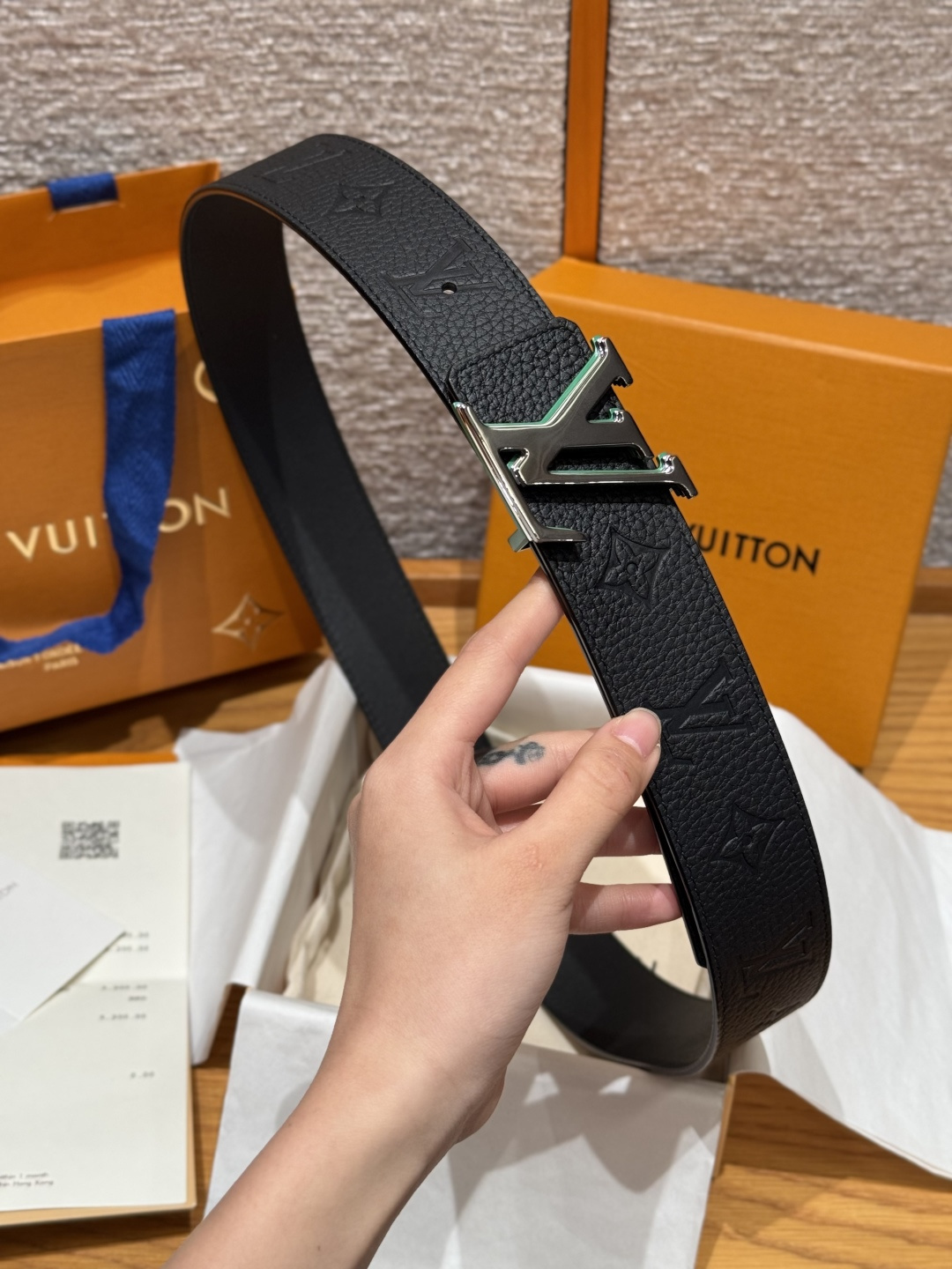 루이비통 TAURILLON 40mm 리버시블 벨트 상세 이미지 3