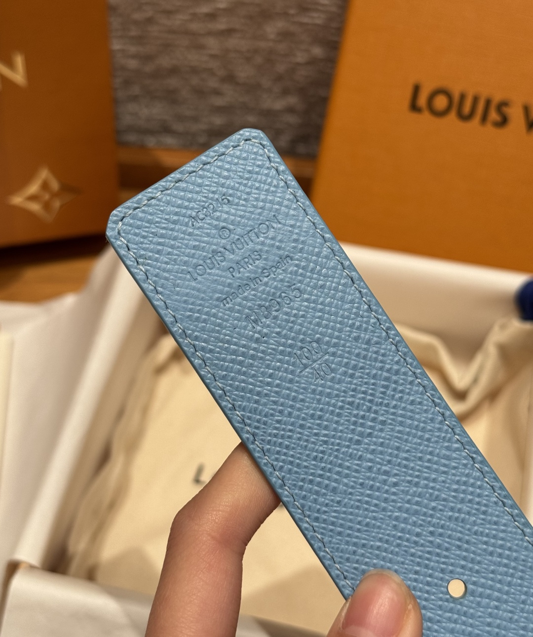루이비통 이니셜 40mm 리버시블 벨트 상세 이미지 9