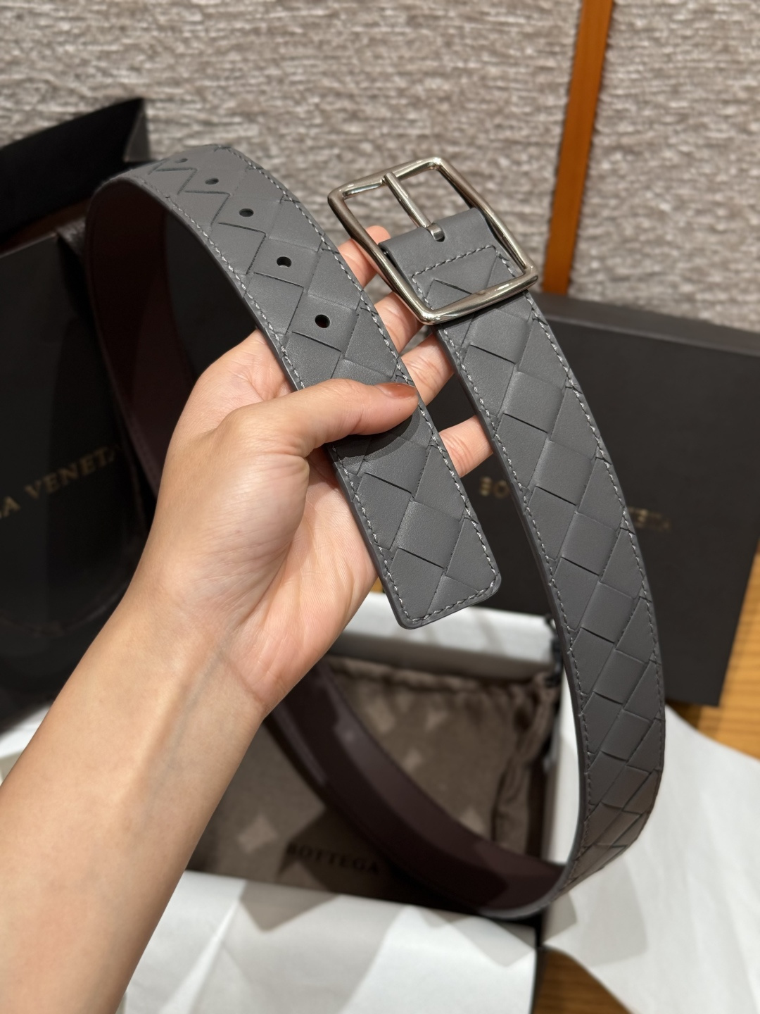 보테가베네타 인트레치아토 남성 가죽 벨트 40mm 상세 이미지 7