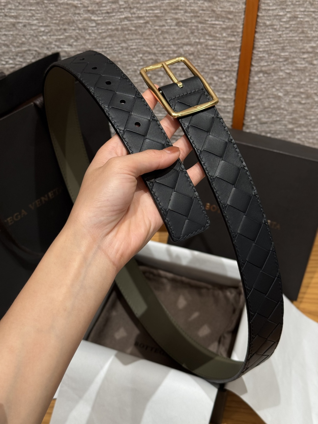 보테가베네타 카프스킨 인트레치아토 벨트 상세 이미지 6