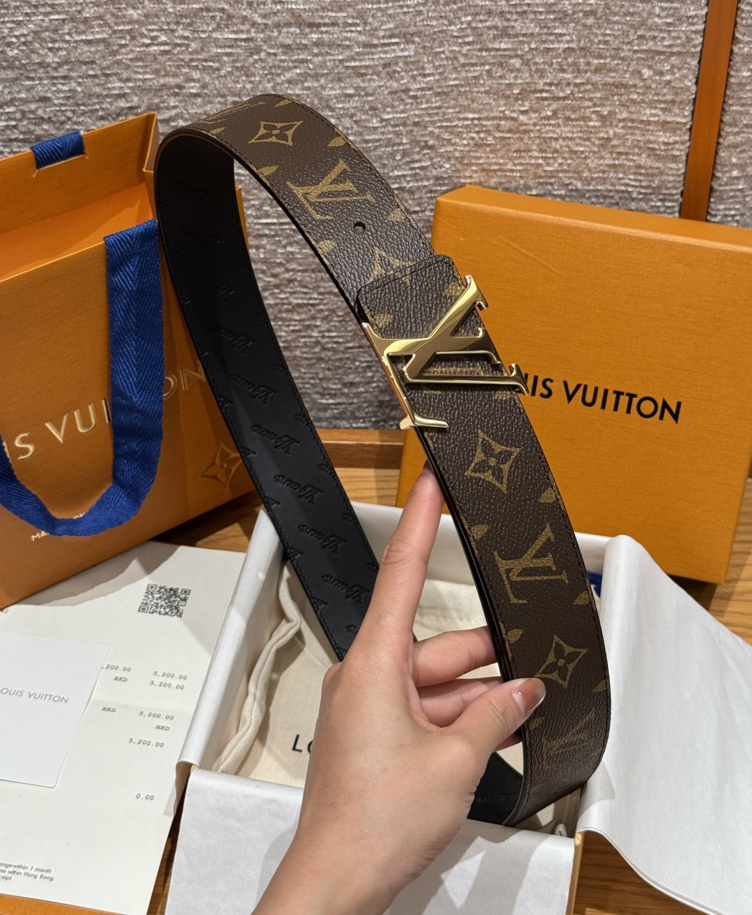 루이비통 플라워 패턴 40mm 리버서블 벨트 상세 이미지 4