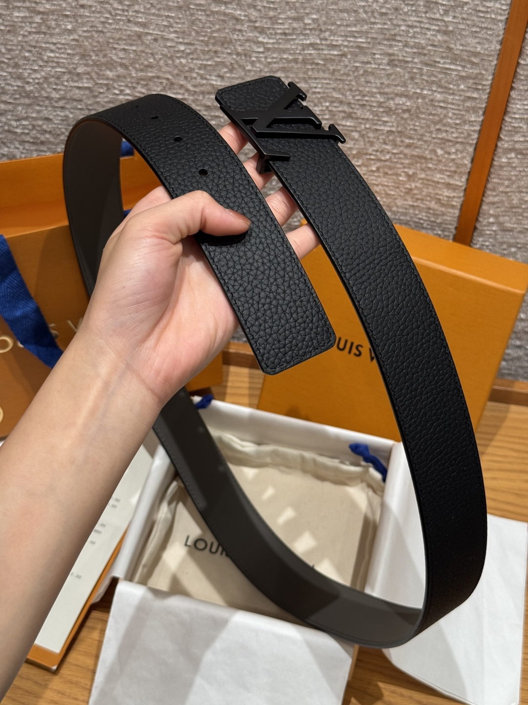 루이비통 토리용 40mm 리버시블 벨트 상세 이미지 5