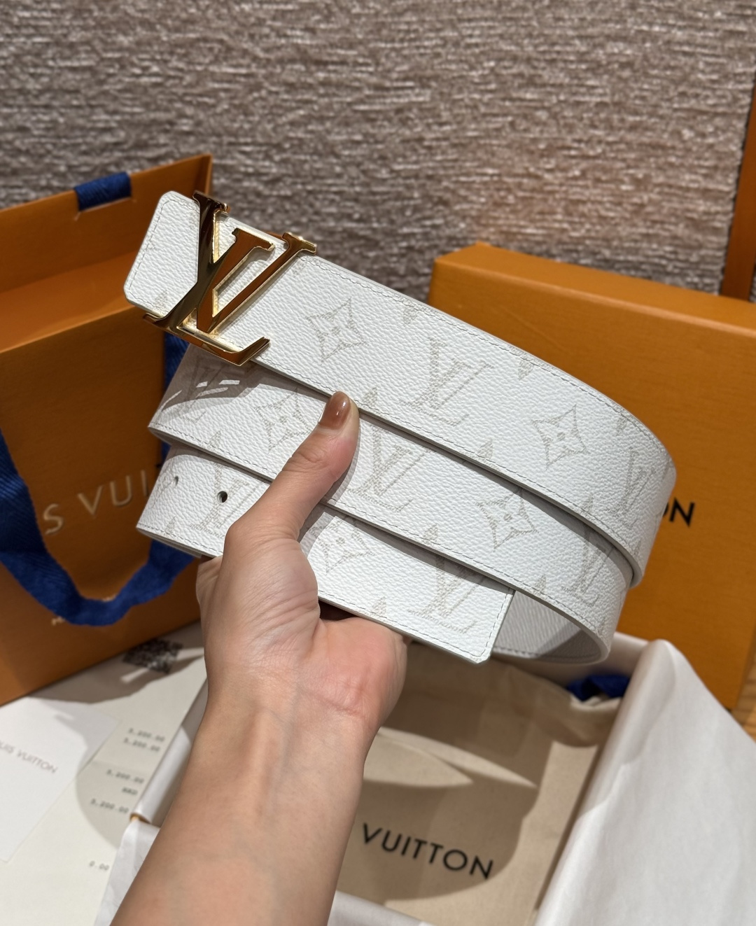 루이비통 JD350 Shake 40mm 리버시블 벨트 상세 이미지 3