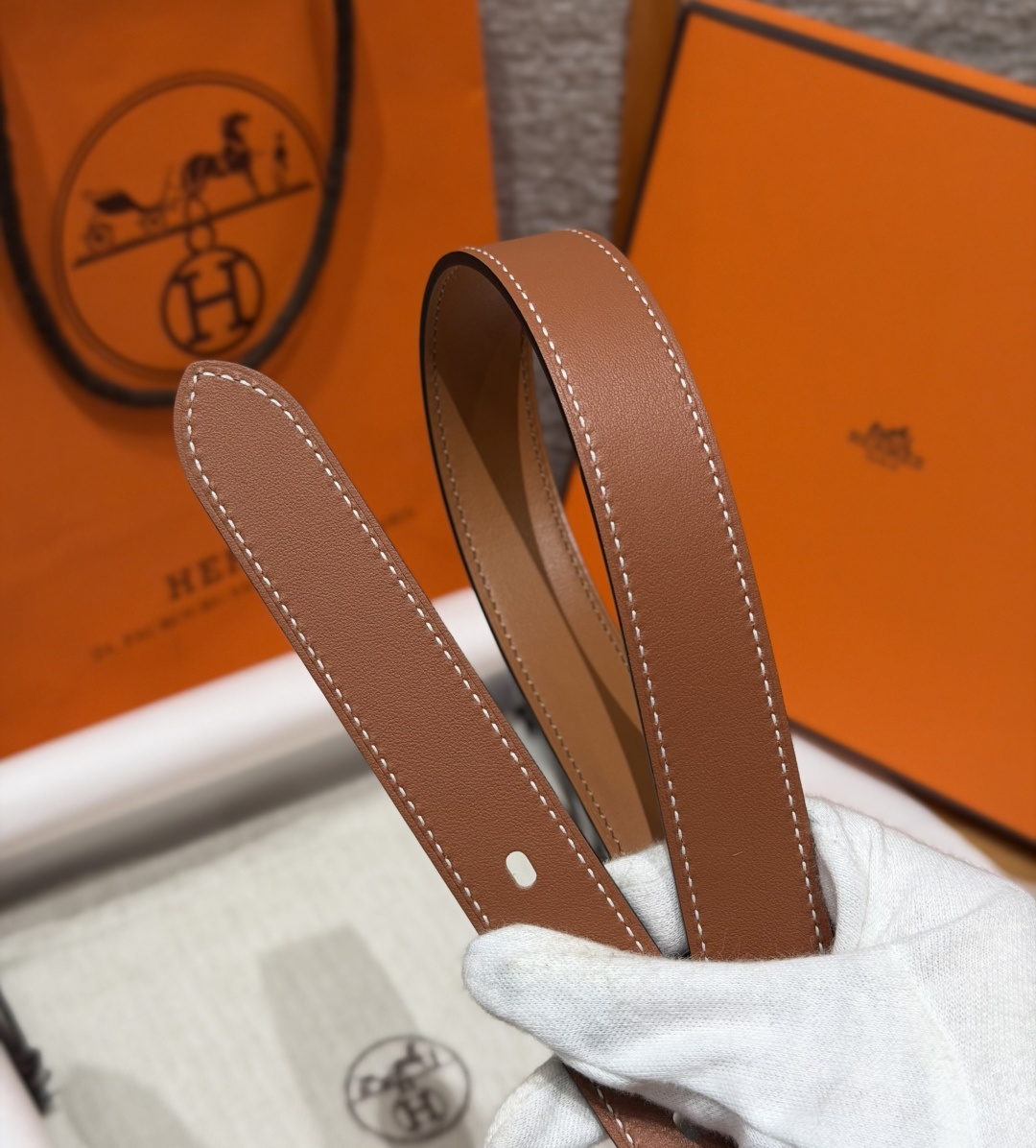 에르메스 H브랜드 에퀴에르 스위프트 카프스킨 여성 벨트 상세 이미지 4