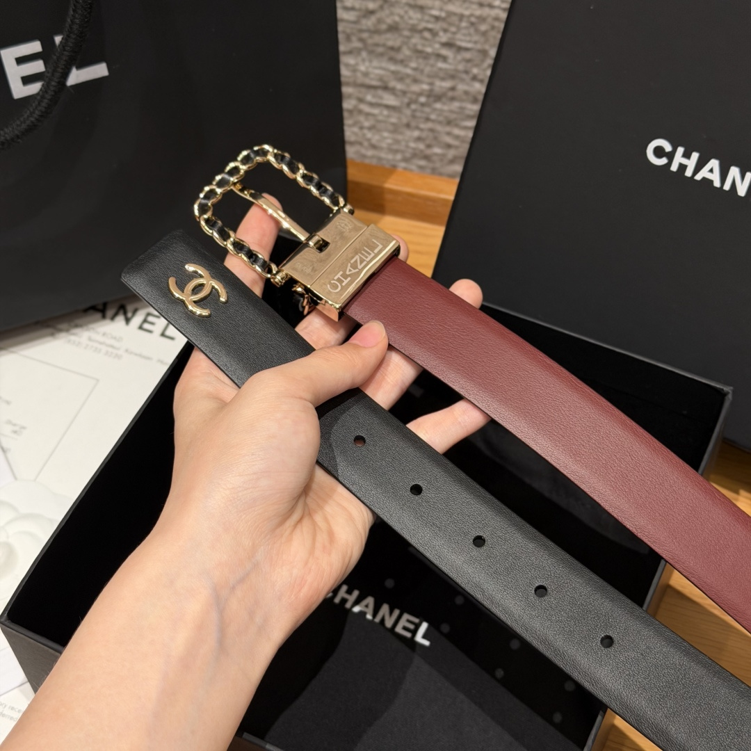 香家 Calfskin & Metal Reversible Belt 30mm 双面皮质腰带 皮质腰带