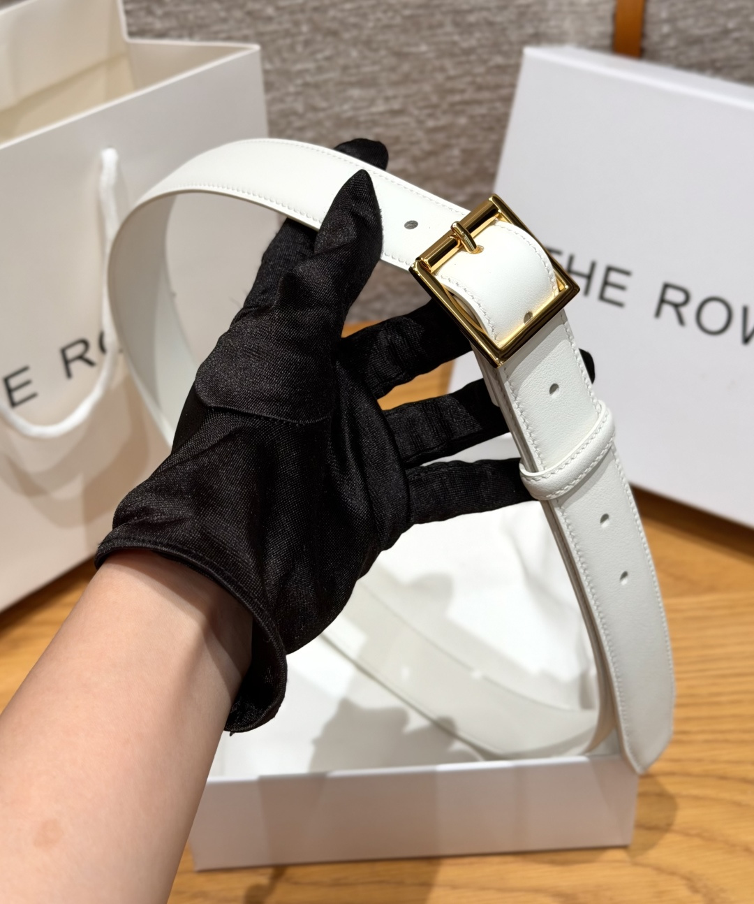 THE ROWClassic Leather Belt 30mm 经典皮带-莆田鞋,莆田鞋货源,高仿鞋,高仿鞋货源,安福档口,莆田高仿鞋,莆田鞋批发,高仿鞋批发,莆田高仿运动鞋,高仿运动鞋,莆田运动鞋 THE ROWClassic Leather Belt 30mm 经典皮带