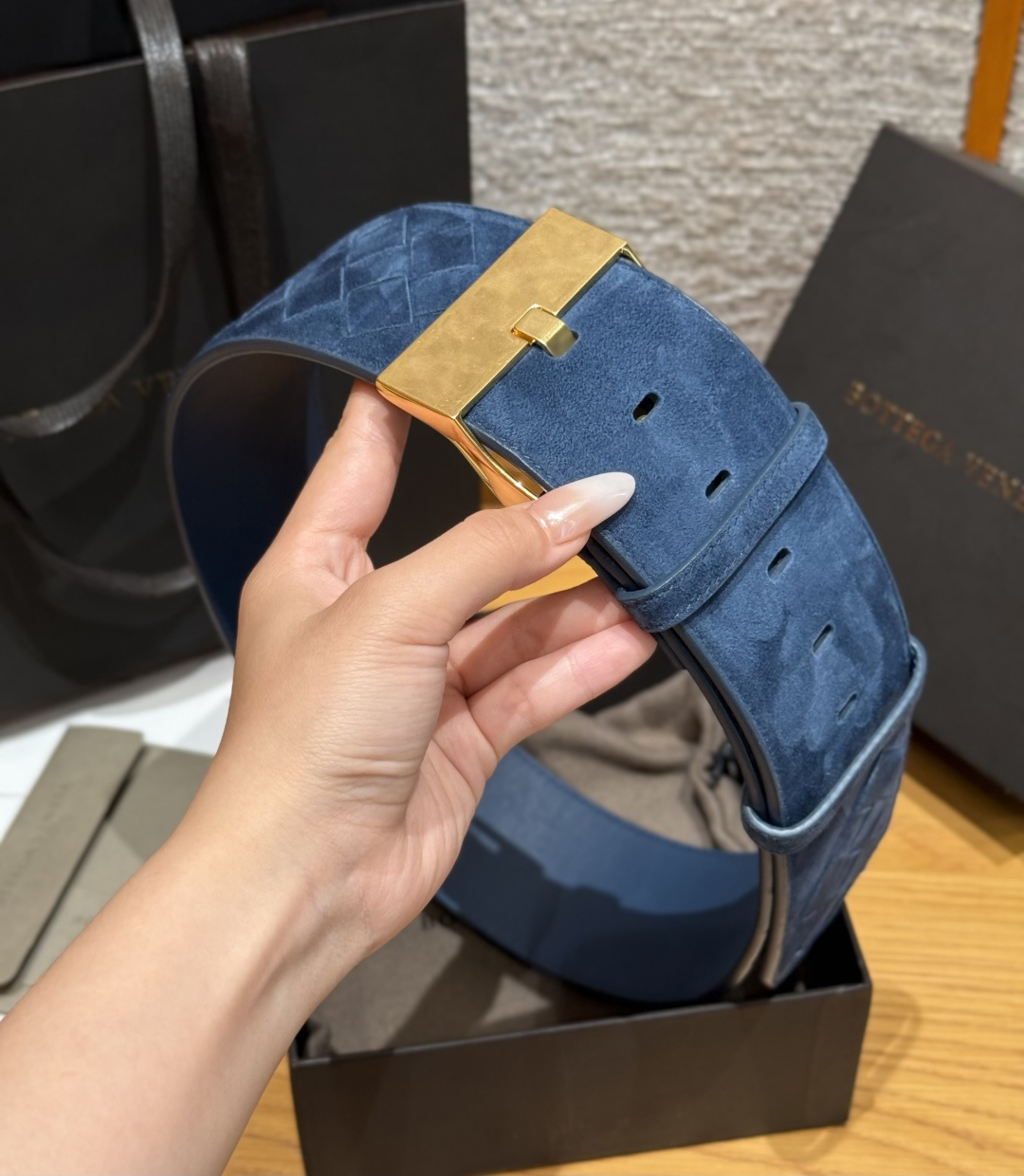 보테가베네타 인트레치아토 스웨이드 벨트 60mm 상세 이미지 3