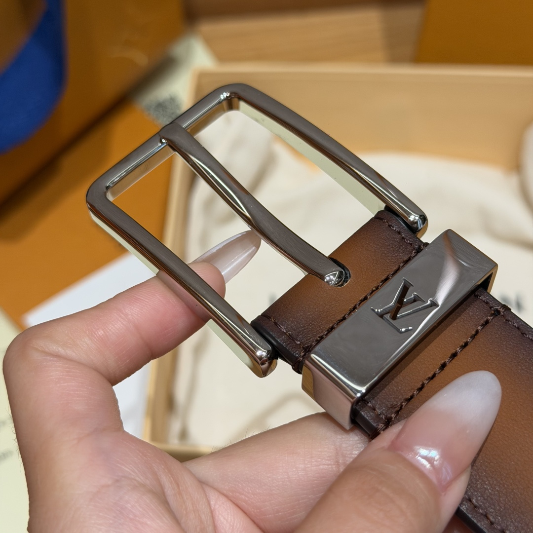 루이비통 폰느프 35mm 소가죽 벨트 상세 이미지 4