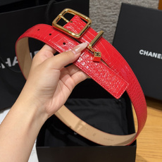 香家✨ Leather Belt with CC Charm,Crocodile Embossed Ca 香家✨ Leather Belt with CC Charm,Crocodile Embossed Ca