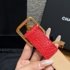 香家✨ Leather Belt with CC Charm,Crocodile Embossed Ca 香家✨ Leather Belt with CC Charm,Crocodile Embossed Ca
