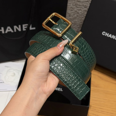 香家✨ Leather Belt with CC Charm,Crocodile Embossed Ca 香家✨ Leather Belt with CC Charm,Crocodile Embossed Ca