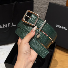 香家✨ Leather Belt with CC Charm,Crocodile Embossed Ca 香家✨ Leather Belt with CC Charm,Crocodile Embossed Ca