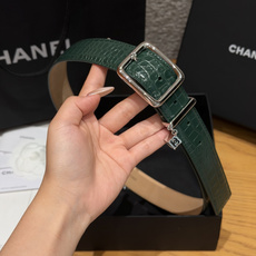 香家✨ Leather Belt with CC Charm,Crocodile Embossed Ca 香家✨ Leather Belt with CC Charm,Crocodile Embossed Ca