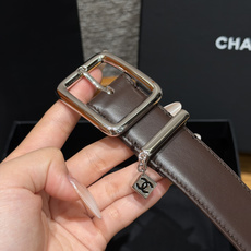 香家✨Leather Belt with CC Charm, Calfskin 30mm 带双C吊饰的皮 香家✨Leather Belt with CC Charm, Calfskin 30mm 带双C吊饰的皮