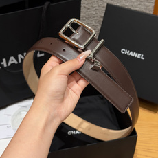 香家✨Leather Belt with CC Charm, Calfskin 30mm 带双C吊饰的皮 香家✨Leather Belt with CC Charm, Calfskin 30mm 带双C吊饰的皮