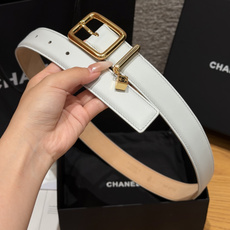 香家✨Leather Belt with CC Charm, Calfskin 30mm 带双C吊饰的皮 香家✨Leather Belt with CC Charm, Calfskin 30mm 带双C吊饰的皮
