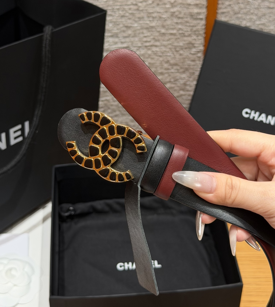 -香家✨双面小牛皮扣腰带系列 Ceinture 30 mm Réversible en Cuir de 