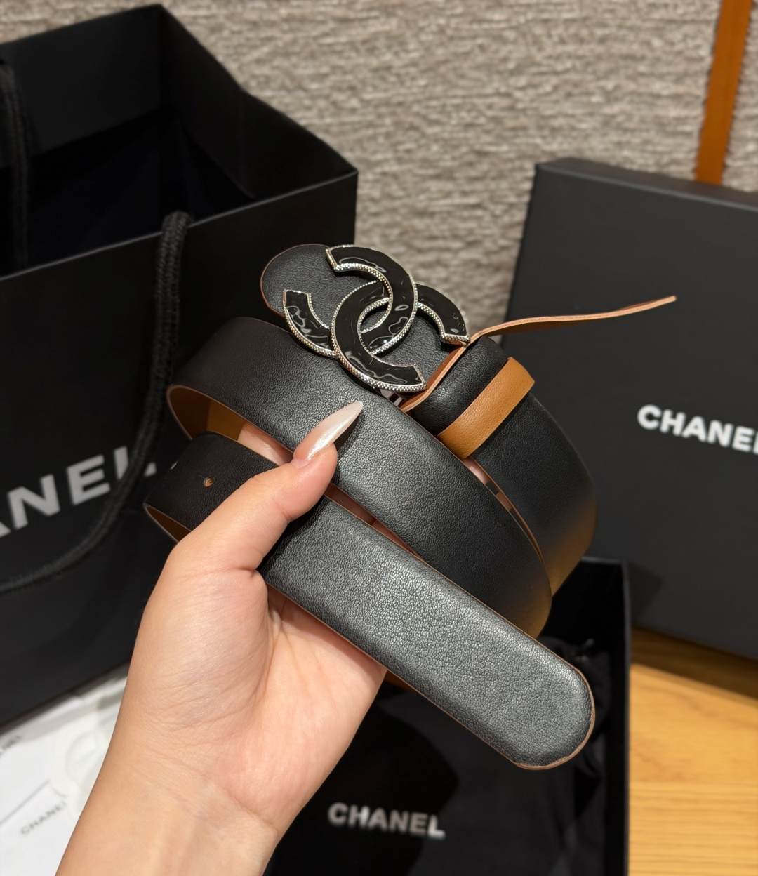 -香家✨双面小牛皮扣腰带系列 Ceinture 30 mm Réversible en Cuir de -香家✨双面小牛皮扣腰带系列 Ceinture 30 mm Réversible en Cuir de