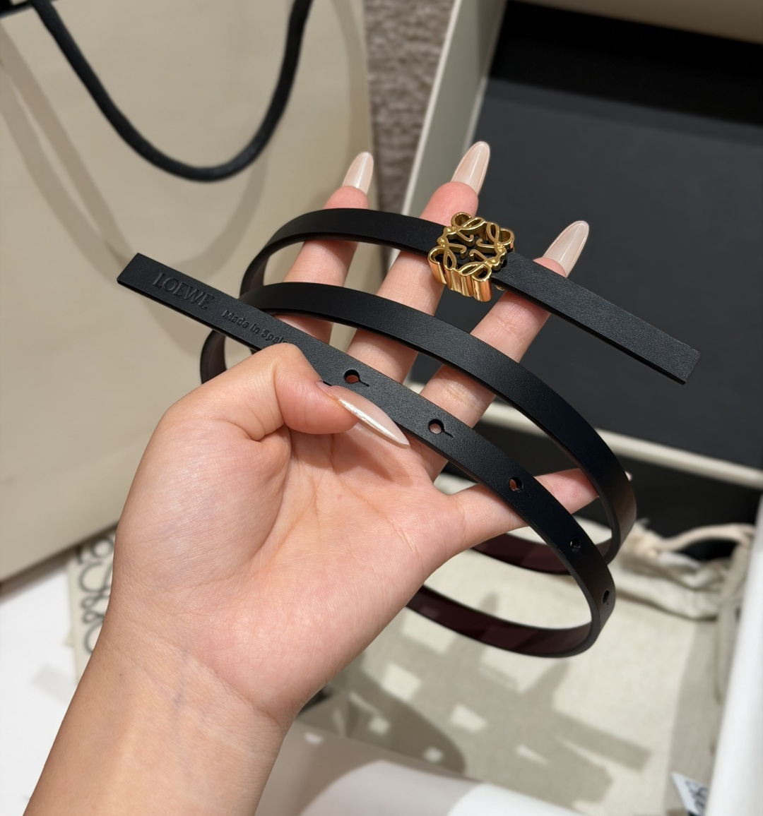 意威家✨ Reversible Anagram Belt in Smooth Calfskin 10mm