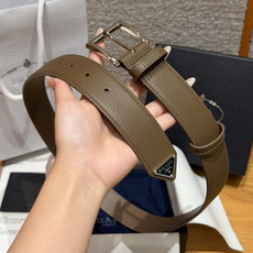 普家✨ Leather Belt 33mm 皮革腰带此款腰带设计简约精致,采用细腻皮革打造,呈现柔软自然 普家✨ Leather Belt 33mm 皮革腰带此款腰带设计简约精致,采用细腻皮革打造,呈现柔软自然