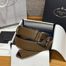 普家✨ Leather Belt 33mm 皮革腰带此款腰带设计简约精致,采用细腻皮革打造,呈现柔软自然 普家✨ Leather Belt 33mm 皮革腰带此款腰带设计简约精致,采用细腻皮革打造,呈现柔软自然