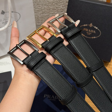 普家✨ Leather Belt 33mm 皮革腰带此款腰带设计简约精致,采用细腻皮革打造,呈现柔软自然 普家✨ Leather Belt 33mm 皮革腰带此款腰带设计简约精致,采用细腻皮革打造,呈现柔软自然