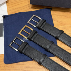 普家✨ Leather Belt 33mm 皮革腰带此款腰带设计简约精致,采用细腻皮革打造,呈现柔软自然 普家✨ Leather Belt 33mm 皮革腰带此款腰带设计简约精致,采用细腻皮革打造,呈现柔软自然