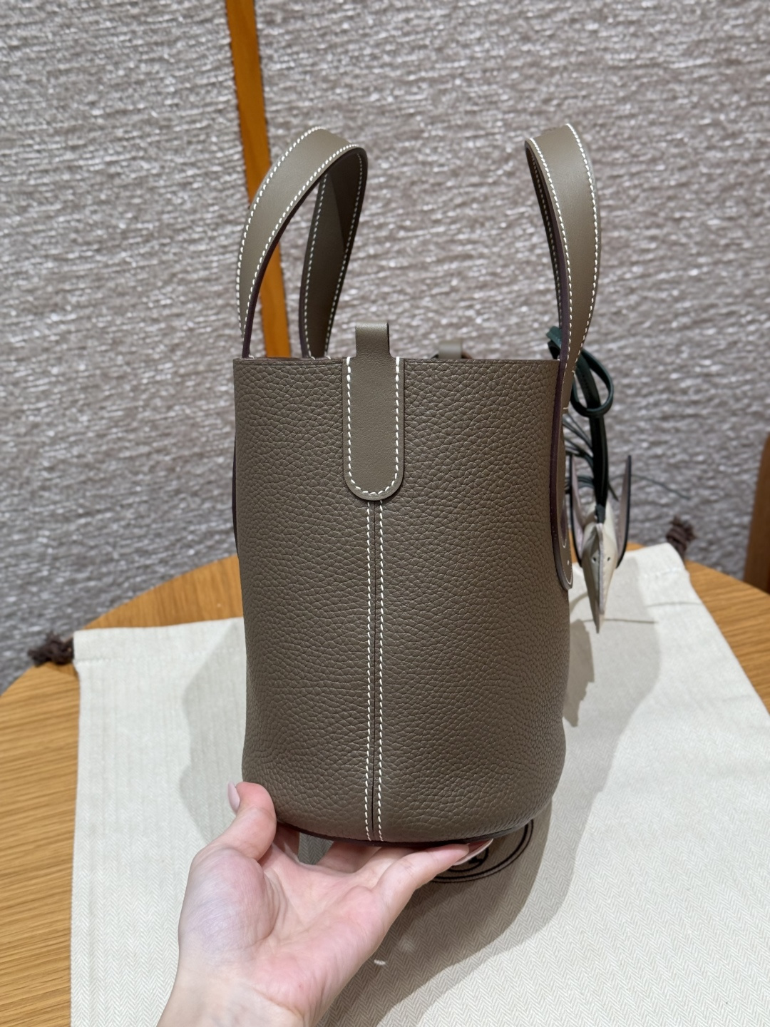 에르메스 피코탄 18 cm 가방 상세 이미지 3