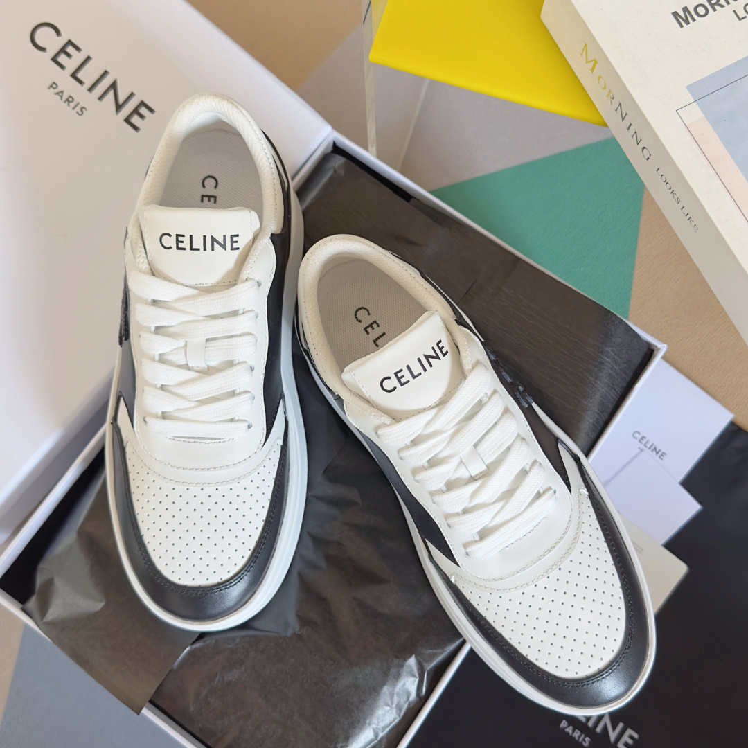 NO:167963,Top version of women Celine Block Triomphe CR-03 thick sole, sponge cake shoes, casual sports shoes, original purchase and development, making goods CELINE This shoe from Celine perfectly combines exquisite craftsmanship and fashionable design, and every detail reveals the brand's ingenuity. If you are also looking for a pair of comfortable and fashionable board shoes, you might as well consider it. I believe you will fall in love with this unique charm. Exquisite packaging of the delivery counter Fabric: original imported custom head layer cowhide Inner original customized breathable net Sole original open mold-on-slip rubber material Sole thickness 5CM Size: women's 35-40, casual shoes/sports shoes, celine, celine, sneakers, cowhide19860909顶级版本女款 Celine赛琳 Block Triomphe CR-03厚底 松糕鞋 休闲 运动鞋 原版购入开发 做货 CELINE 赛琳的这款板鞋,将精湛工艺与时尚设计完美融合,每一处细节都透露着品牌的匠心独运.如果你也在寻觅一双舒适又时尚的板鞋,不妨考虑它,相信你会爱上这份独特的魅力 配送专柜精美包装 面料:原版进口定制头层牛皮 内里原版定制透气网里 鞋底原版开模防滑橡胶材质 底厚5CM Size:女款35-40,休闲鞋/运动鞋,celine,celine,sneakers,cowhide,Women's Shoes