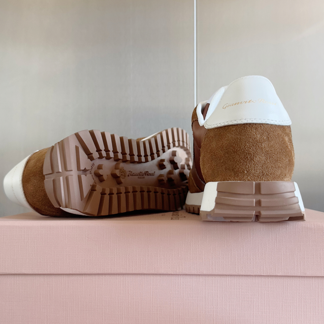 Gianvito Rossi Gravel Series Couple Sneakers with Thick Base and Velvet Design - 图片 9