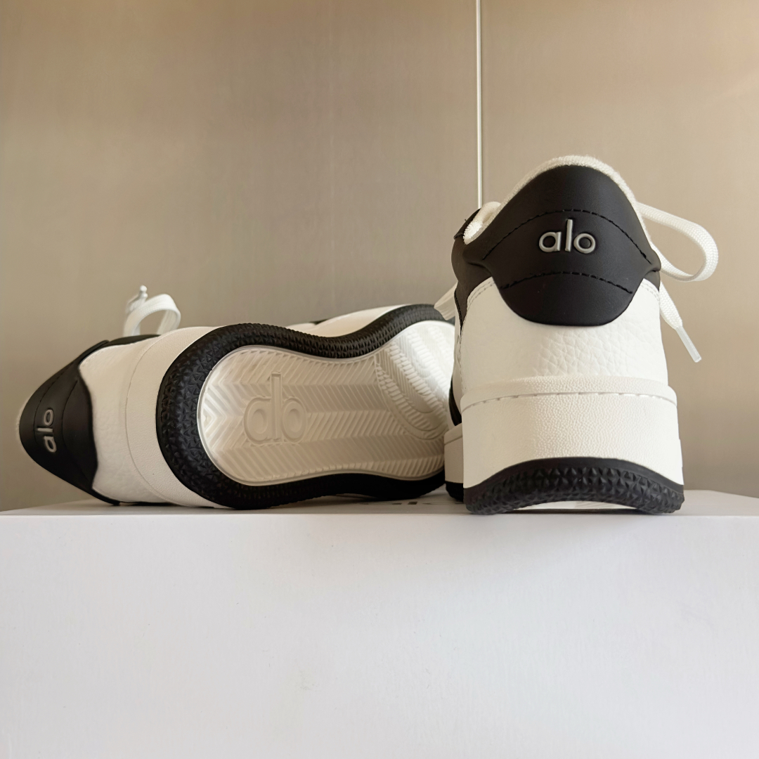 顶级版本：女款
ALO YOGA 最新 熊猫拼色 厚底 小白鞋 休闲 运动鞋
原版购入开发 做货 这款a