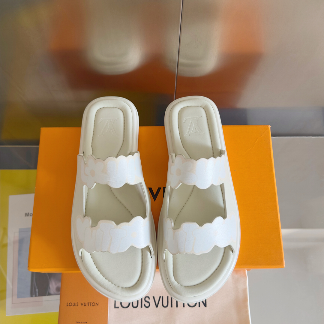 顶级版本：男款
LV 路易威登L家 驴牌 VENICE 系列 棋盘格 魔术贴 交叉 拖鞋 沙滩 凉拖
原