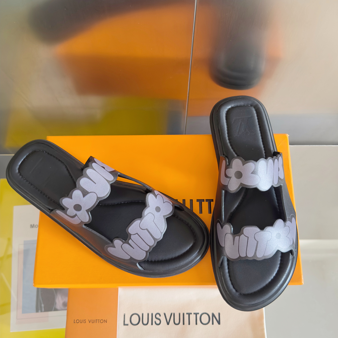 顶级版本：男款
LV 路易威登L家 驴牌 VENICE 系列 棋盘格 魔术贴 交叉 拖鞋 沙滩 凉拖
原