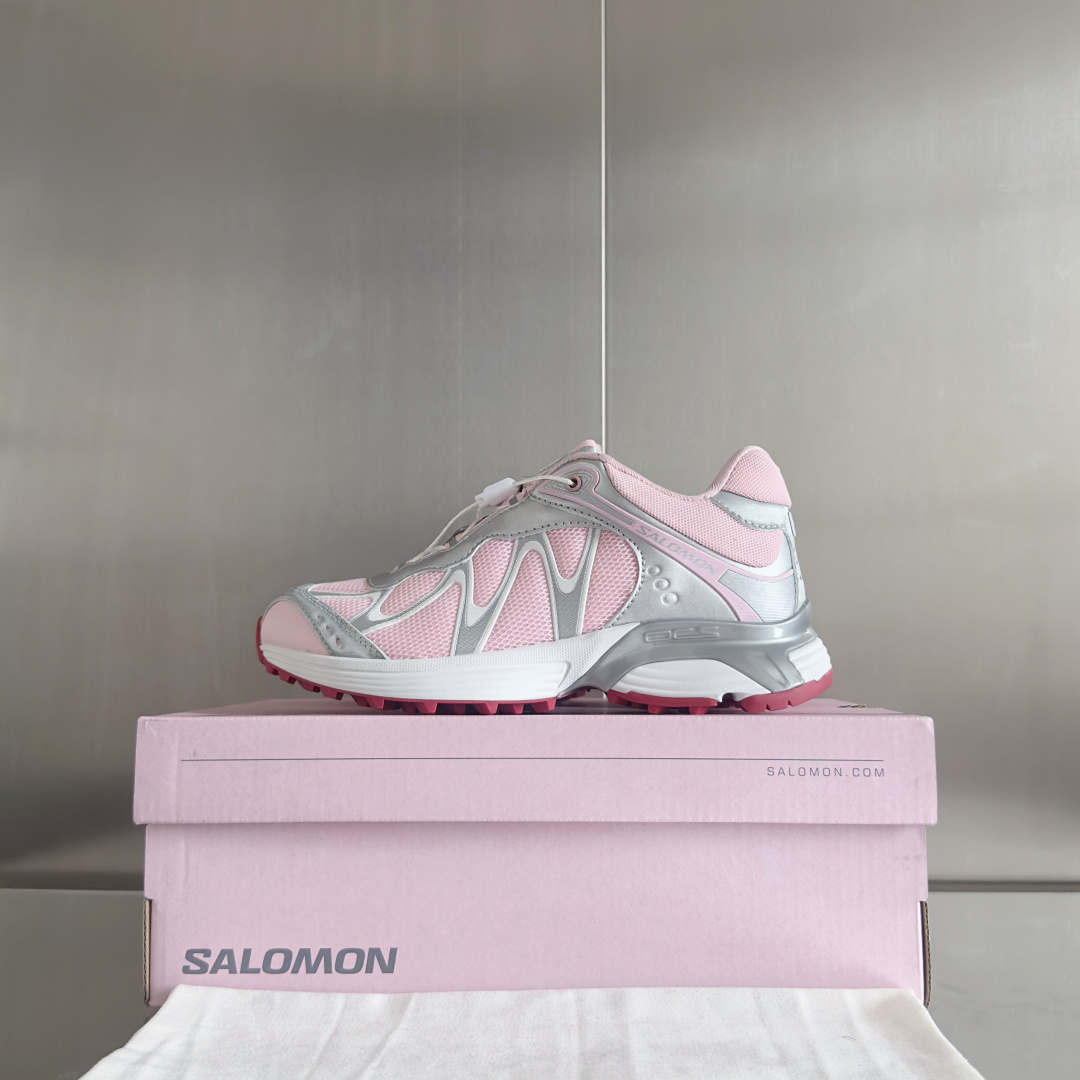 顶级版本:女款
Salomon 萨洛蒙XT-Whisper 户外 休闲 运动鞋 跑鞋
原版购入开发 做