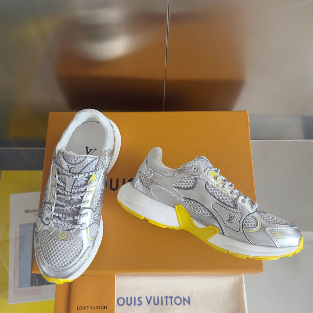顶级版本:情侣款
LV 路易威登L家 驴牌 最新Olympia系列 情侣款 银角大王 休闲 运动鞋 跑鞋