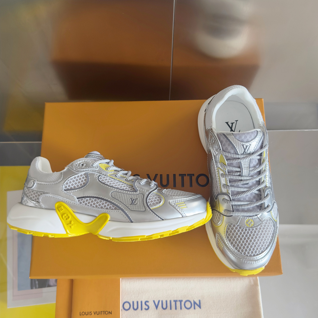 顶级版本:情侣款
LV 路易威登L家 驴牌 最新Olympia系列 情侣款 银角大王 休闲 运动鞋 跑鞋