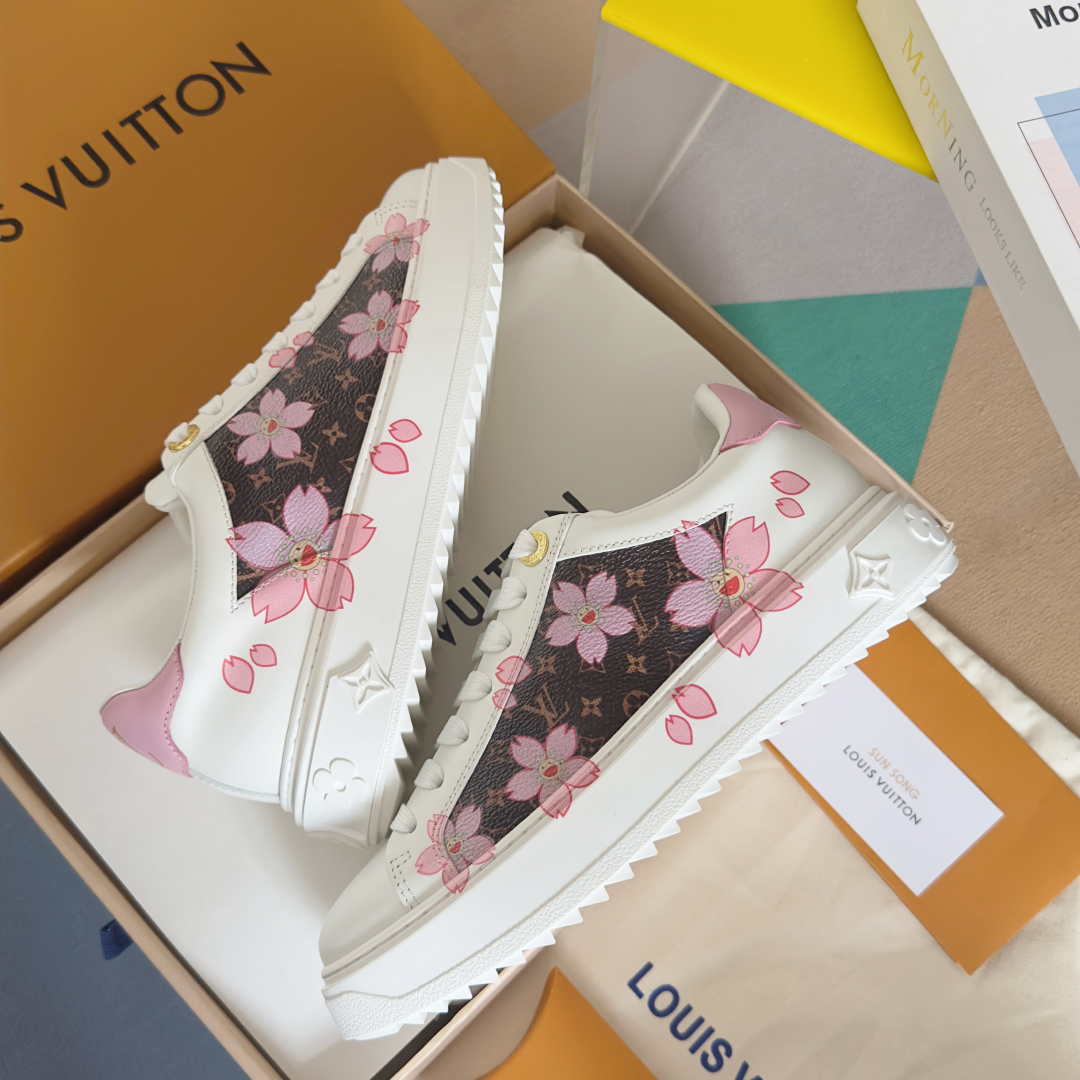 顶级版本：女款
LV x TM村上隆 联名款 驴牌 L家 Time Out 樱花系列 休闲 小白鞋 运动