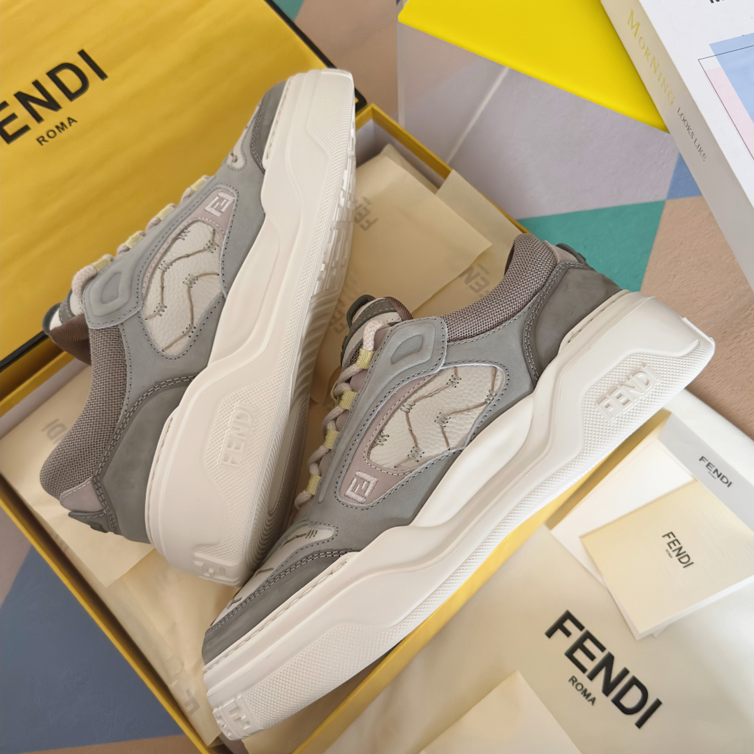 顶级版本：男款
Fendi 芬迪 最新 Force系列 FF厚底 休闲 运动鞋 板鞋
原版购入开发 做货