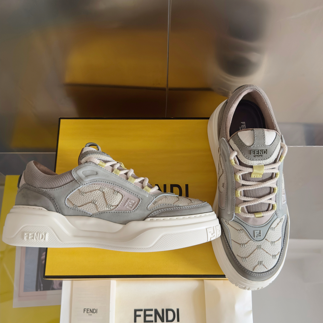顶级版本：男款
Fendi 芬迪 最新 Force系列 FF厚底 休闲 运动鞋 板鞋
原版购入开发 做货