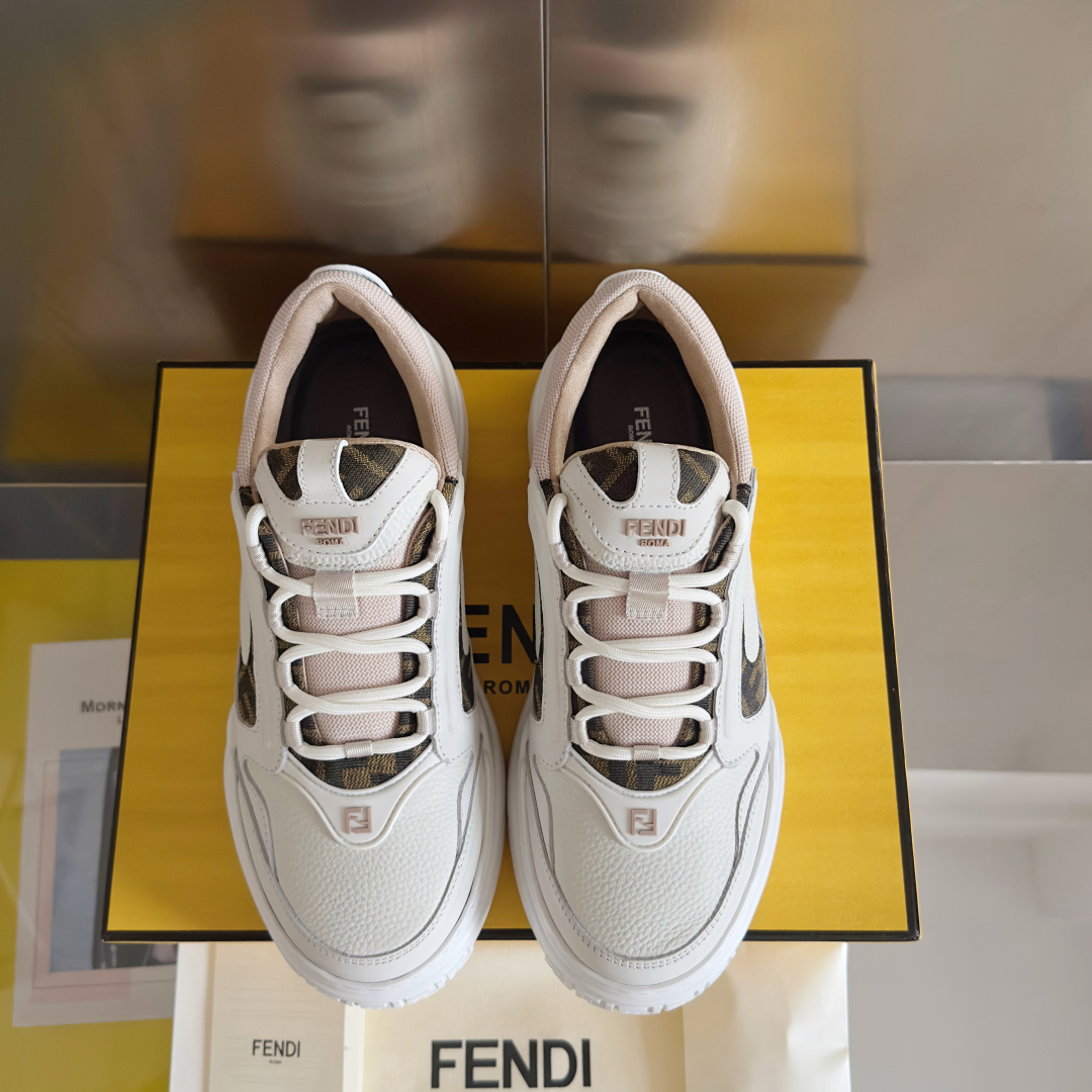 顶级版本：男款
Fendi 芬迪 最新 Force系列 FF厚底 休闲 运动鞋 板鞋
原版购入开发 做货