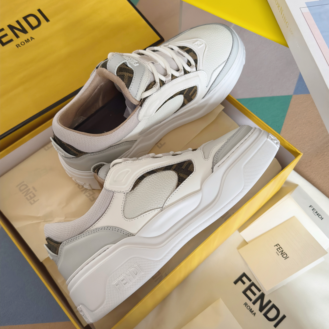 顶级版本：男款
Fendi 芬迪 最新 Force系列 FF厚底 休闲 运动鞋 板鞋
原版购入开发 做货