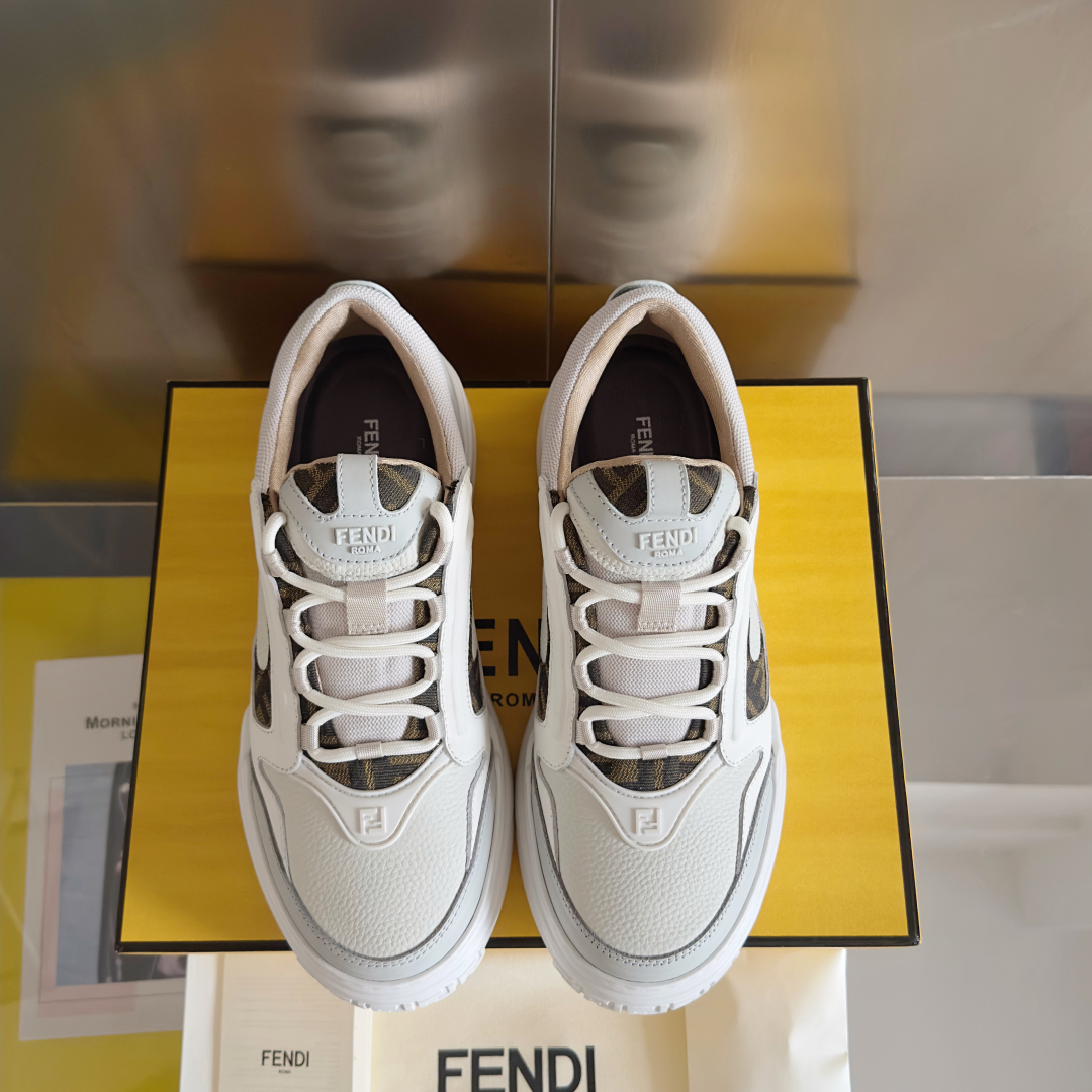 顶级版本：男款
Fendi 芬迪 最新 Force系列 FF厚底 休闲 运动鞋 板鞋
原版购入开发 做货