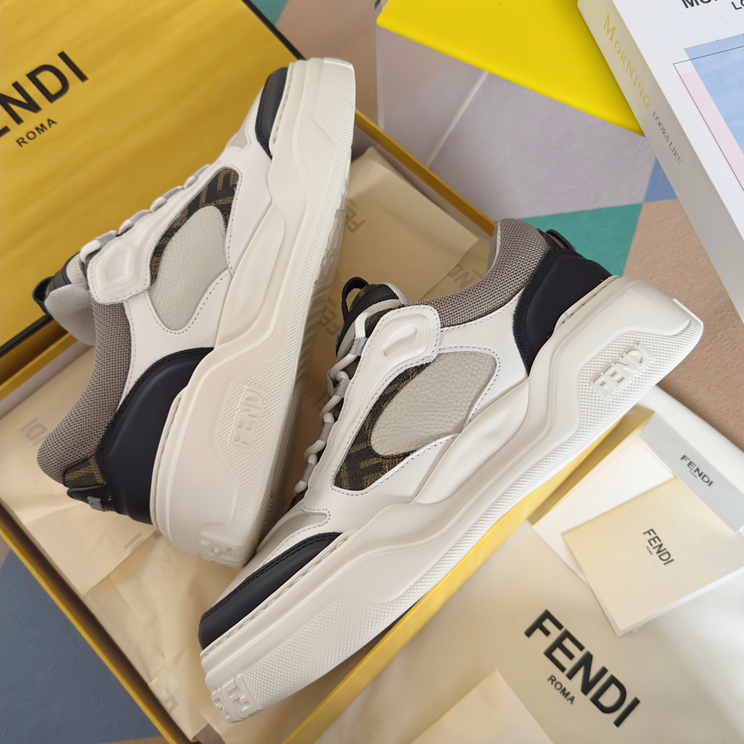 顶级版本：男款
Fendi 芬迪 最新 Force系列 FF厚底 休闲 运动鞋 板鞋
原版购入开发 做货