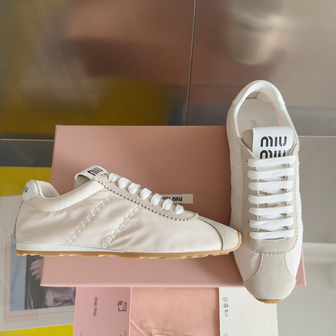 顶级版本：女款
miumiu缪缪 最新 复古 德训鞋 阿甘鞋 休闲 运动鞋
原版购入开发 做货 这款Mi